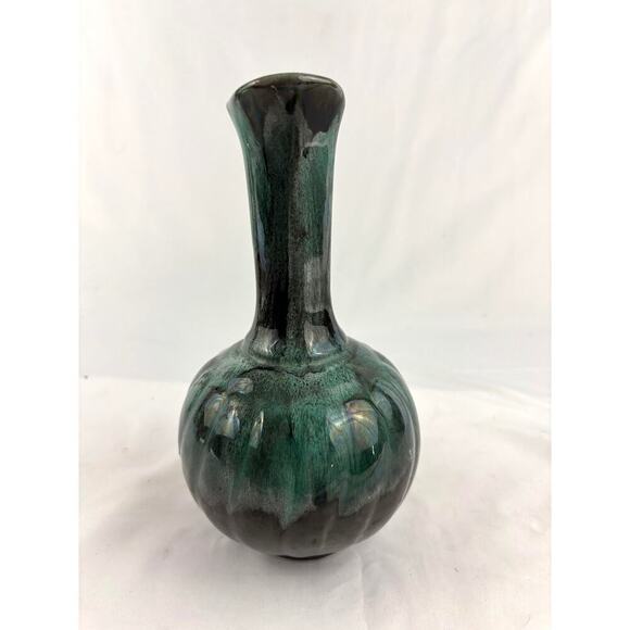 Vintage Blue Mountain Glazed Pottery Bud Table Vase 8" Green Blue - Picture 12 of 15
